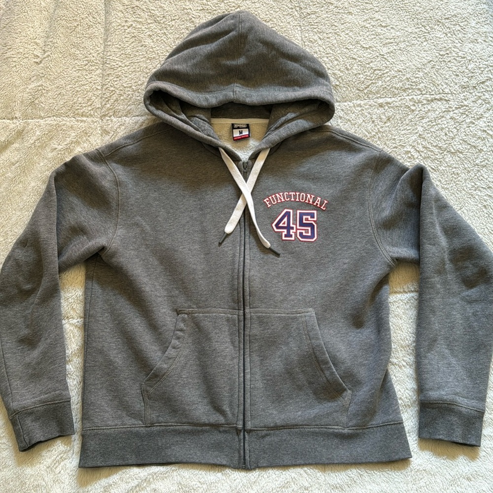 F45 hooded front zip sweatshirt medium